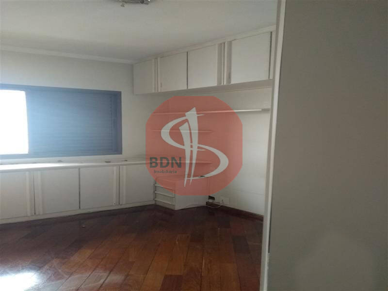 Apartamento à venda e aluguel com 4 quartos, 160m² - Foto 9