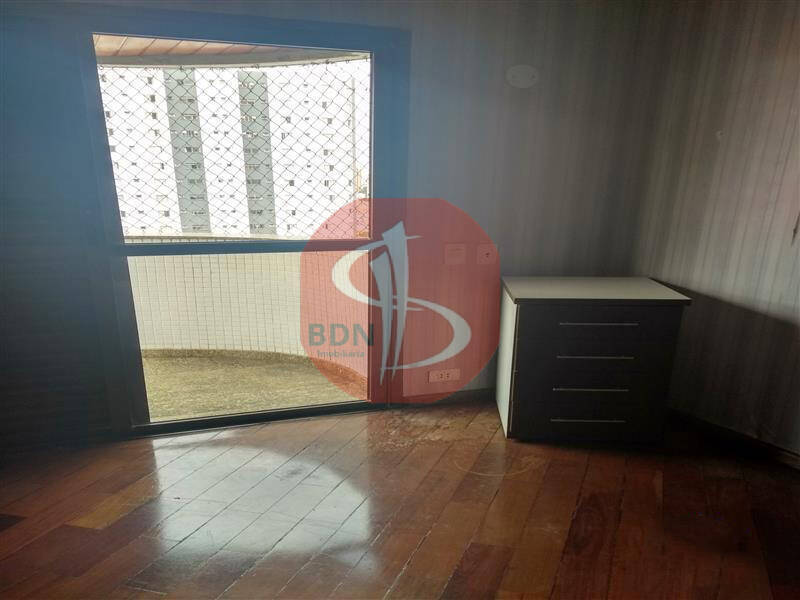 Apartamento à venda e aluguel com 4 quartos, 160m² - Foto 3