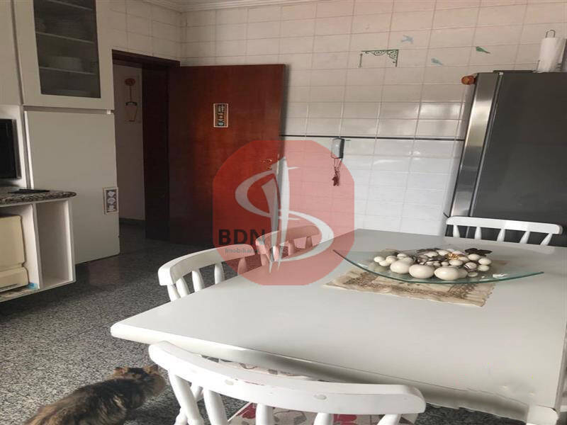 Apartamento à venda com 3 quartos, 127m² - Foto 3