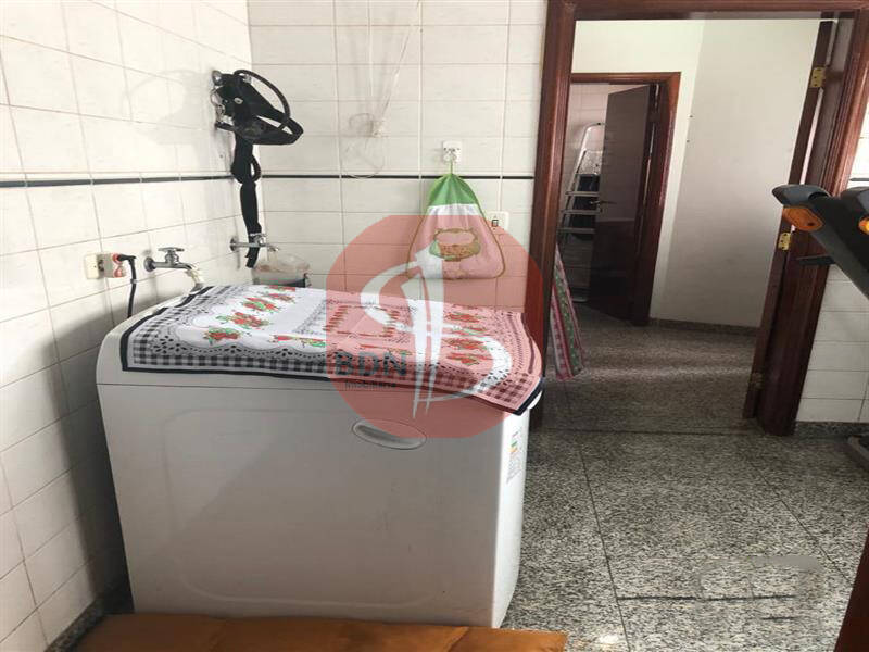 Apartamento à venda com 3 quartos, 127m² - Foto 6