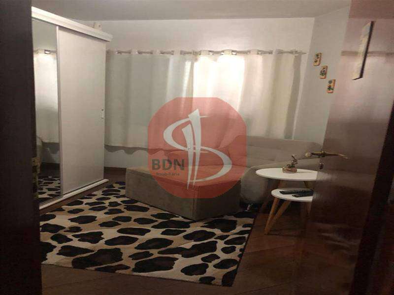 Apartamento à venda com 3 quartos, 127m² - Foto 9