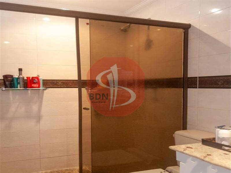 Apartamento à venda com 3 quartos, 125m² - Foto 10