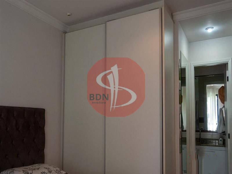 Apartamento à venda com 3 quartos, 125m² - Foto 14