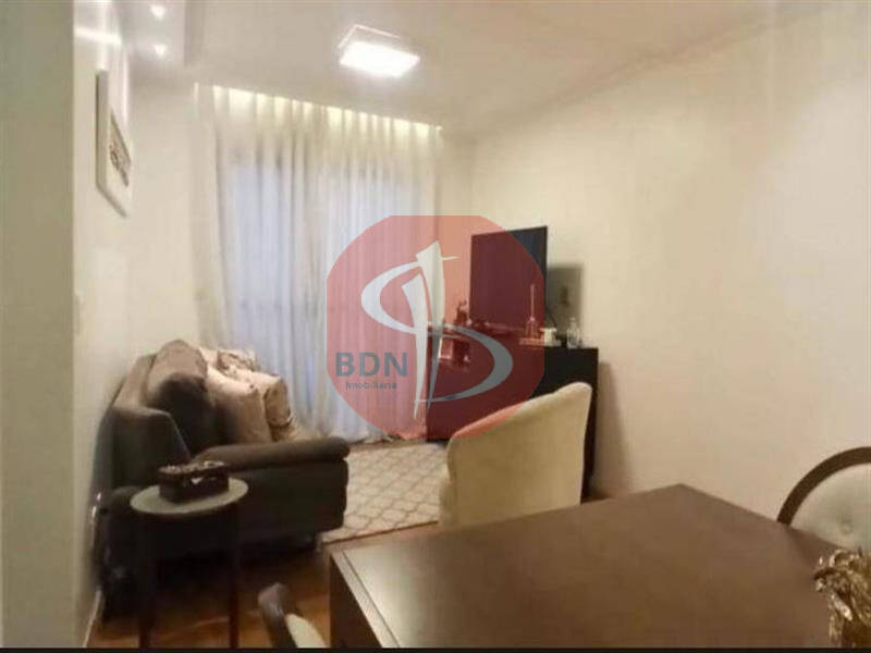 Apartamento à venda com 2 quartos, 64m² - Foto 3