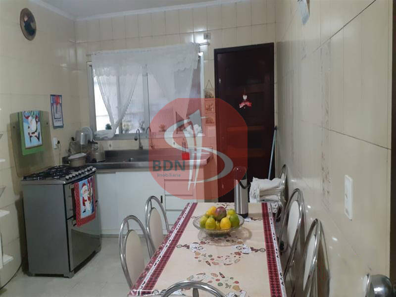 Sobrado à venda com 3 quartos, 160m² - Foto 9