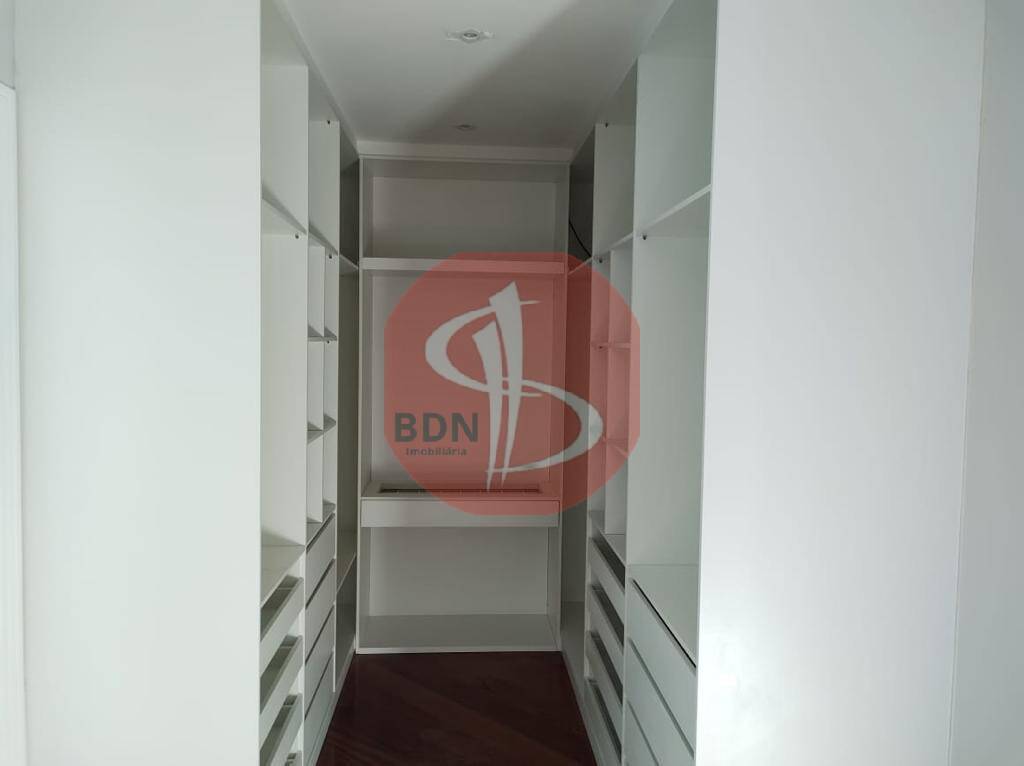 Casa à venda com 5 quartos, 750m² - Foto 17