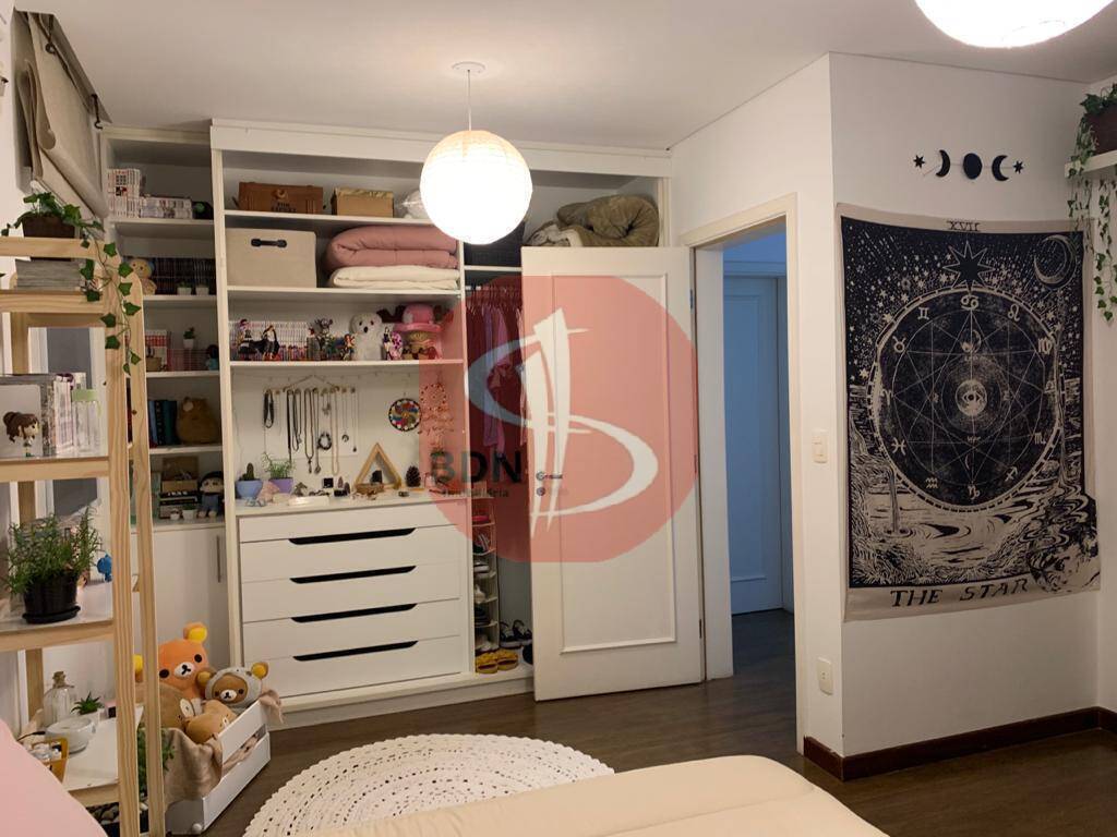 Casa à venda com 3 quartos, 300m² - Foto 15