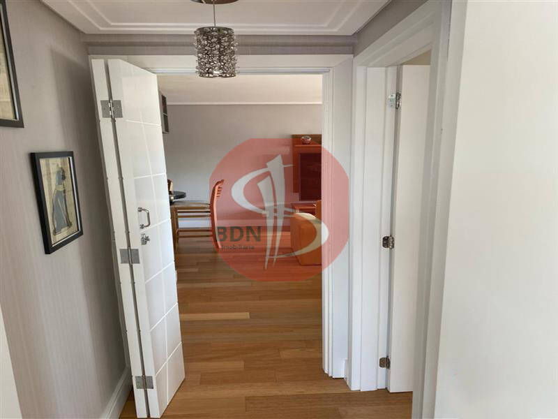 Apartamento à venda com 2 quartos, 75m² - Foto 22