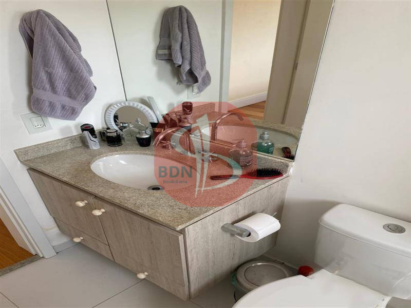 Apartamento à venda com 2 quartos, 75m² - Foto 20