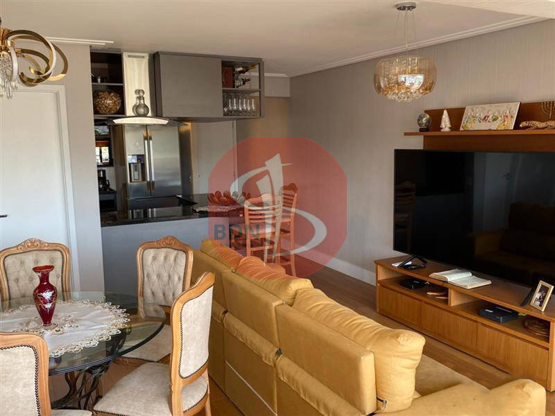 Apartamento à venda com 2 quartos, 75m² - Foto 11