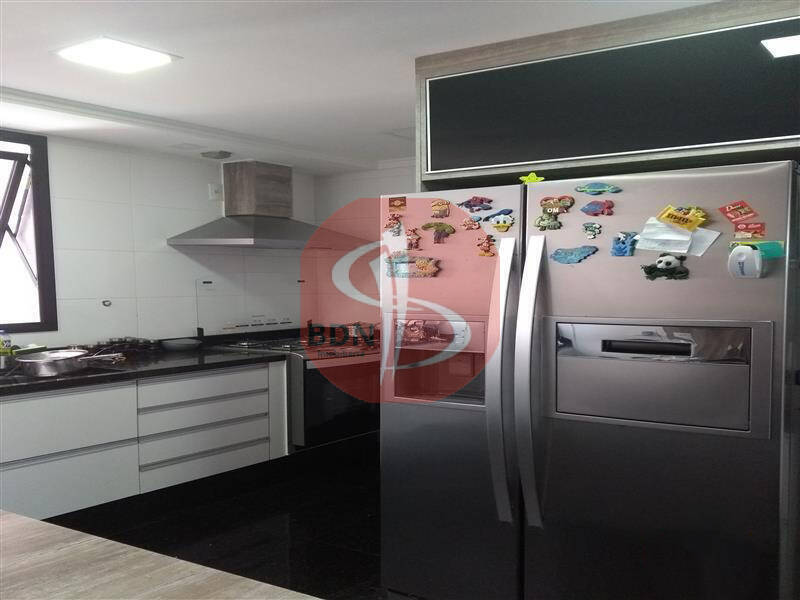 Apartamento à venda com 3 quartos, 186m² - Foto 7