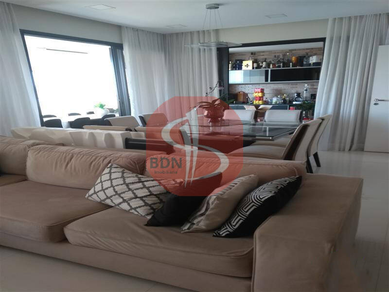 Apartamento à venda com 3 quartos, 186m² - Foto 6