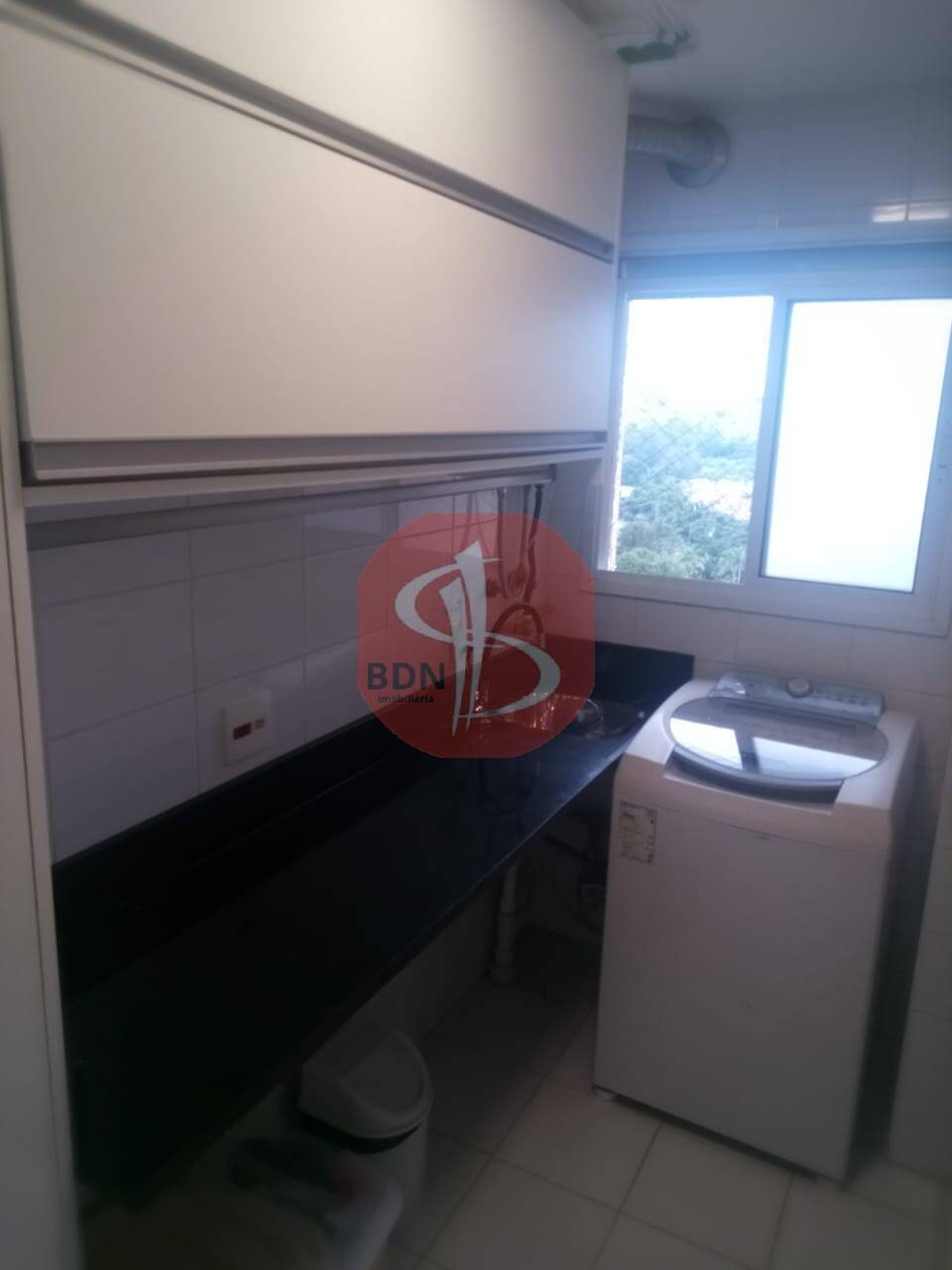 Apartamento à venda com 3 quartos, 106m² - Foto 9