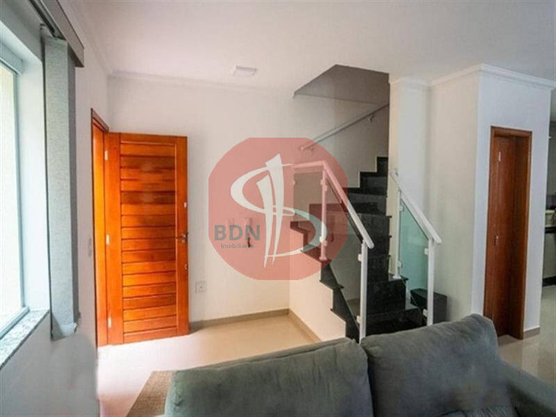 Casa à venda com 3 quartos, 80m² - Foto 2