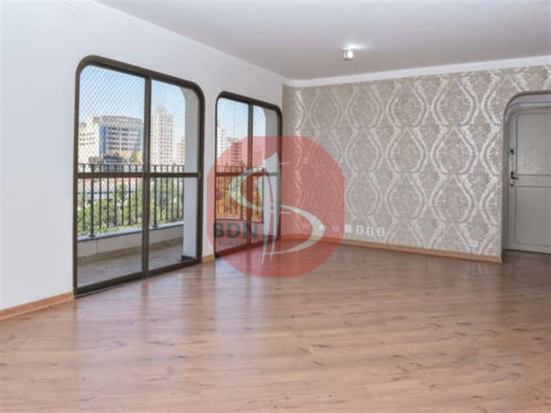 Apartamento à venda com 4 quartos, 165m² - Foto 1