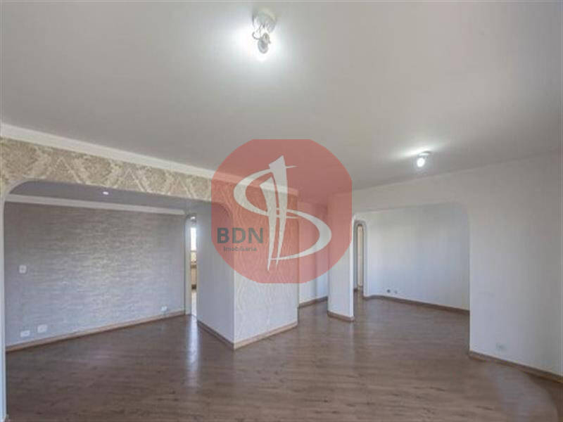 Apartamento à venda com 4 quartos, 165m² - Foto 2