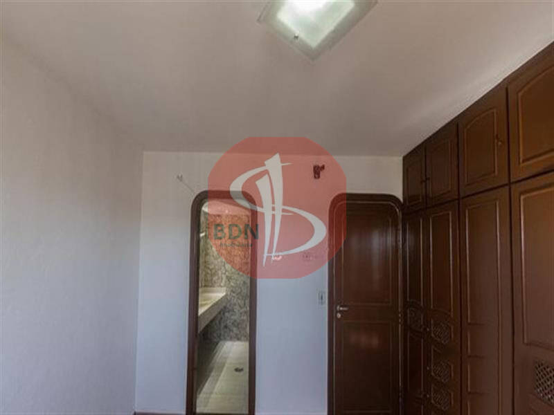 Apartamento à venda com 4 quartos, 165m² - Foto 7