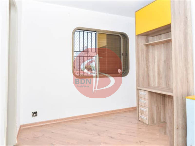 Apartamento à venda com 4 quartos, 165m² - Foto 14