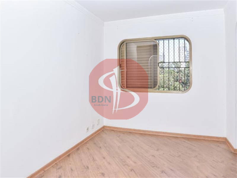 Apartamento à venda com 4 quartos, 165m² - Foto 18