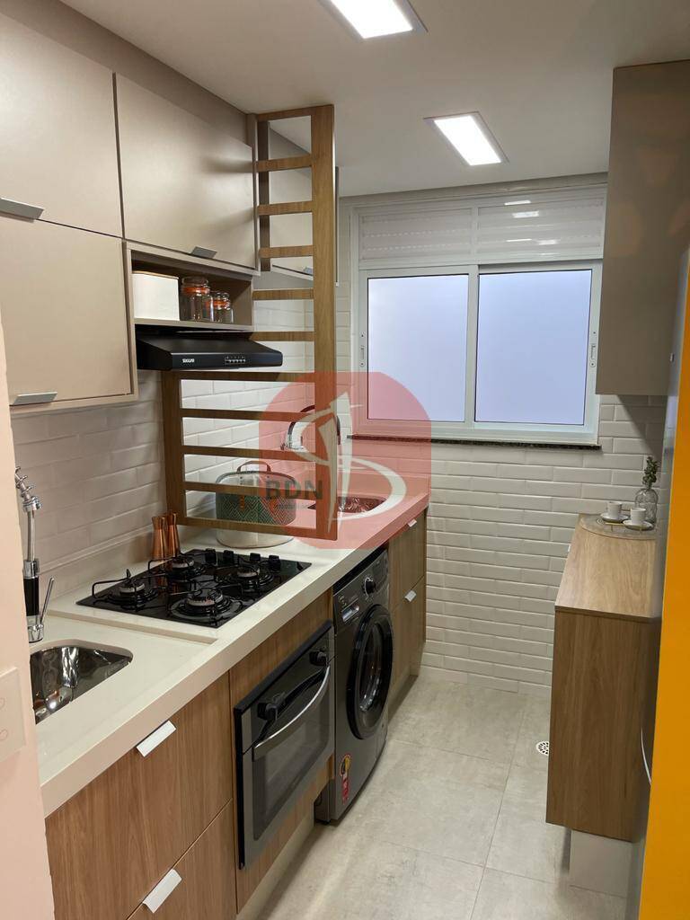 Apartamento à venda com 2 quartos, 40m² - Foto 5