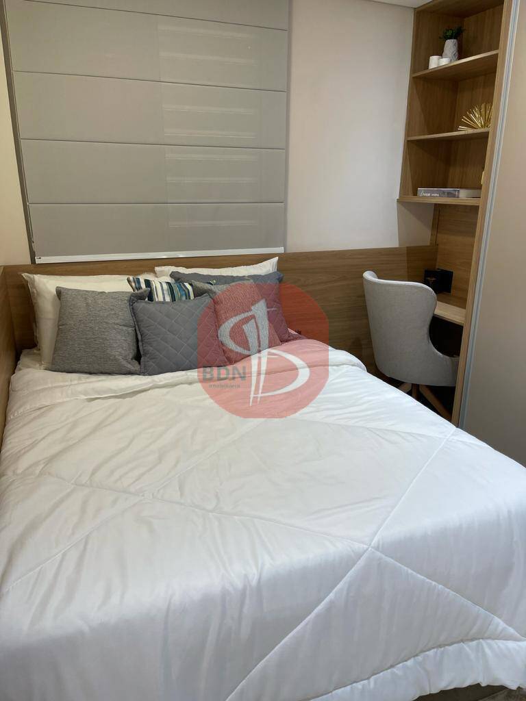 Apartamento à venda com 2 quartos, 40m² - Foto 11