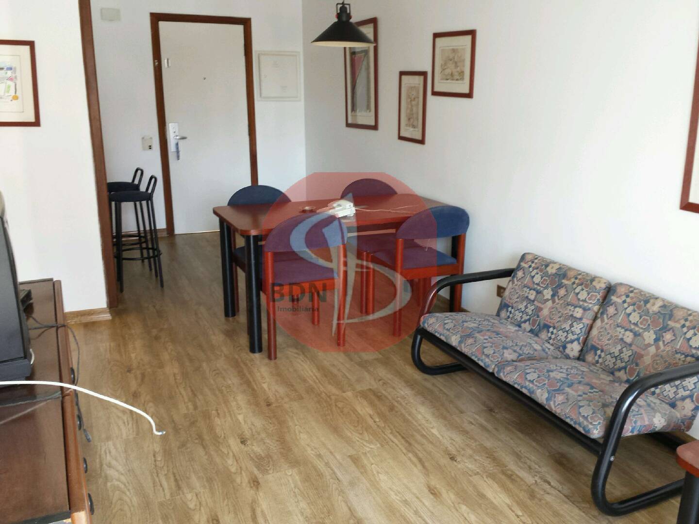 Apartamento à venda e aluguel com 1 quarto, 52m² - Foto 2