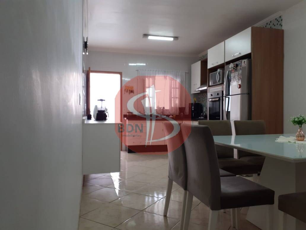 Sobrado à venda com 3 quartos, 250m² - Foto 5