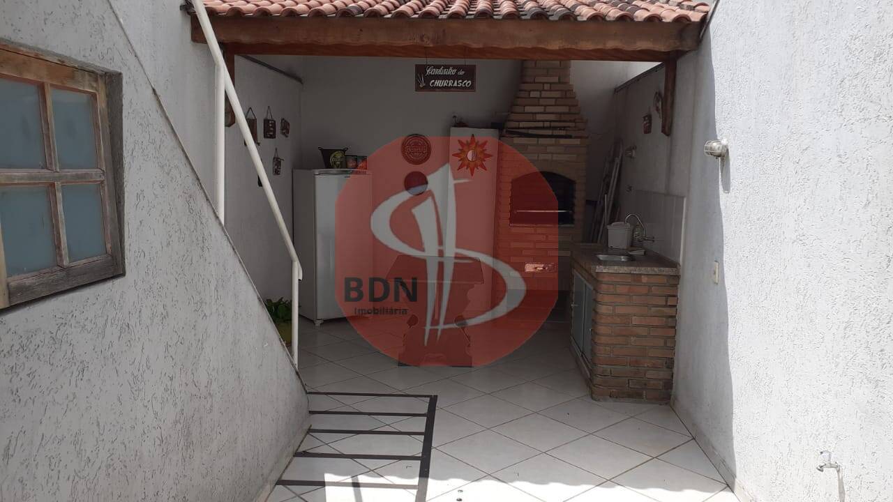 Sobrado à venda com 3 quartos, 250m² - Foto 11