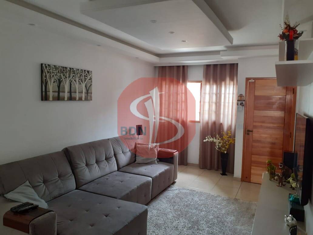 Sobrado à venda com 3 quartos, 250m² - Foto 2