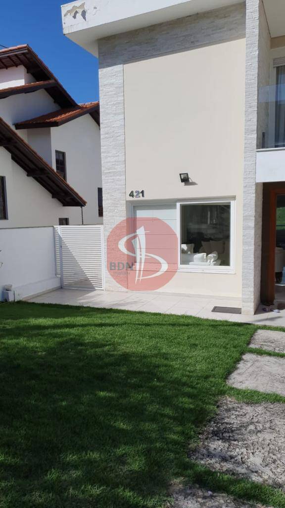 Casa à venda com 4 quartos, 272m² - Foto 5