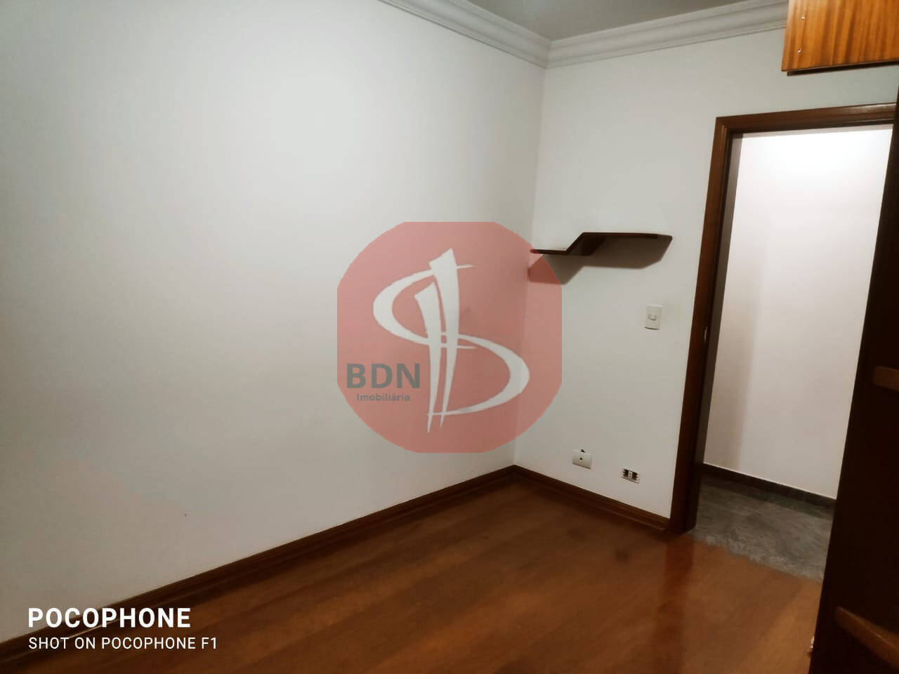 Casa para alugar com 4 quartos, 300m² - Foto 24