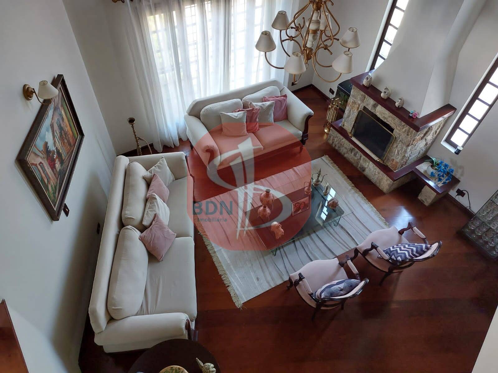 Casa à venda com 4 quartos, 600m² - Foto 19