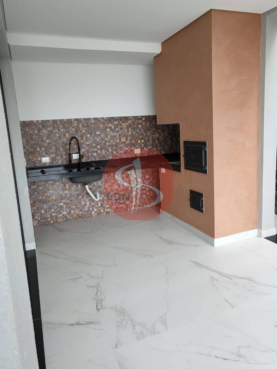 Casa à venda com 3 quartos, 355m² - Foto 9