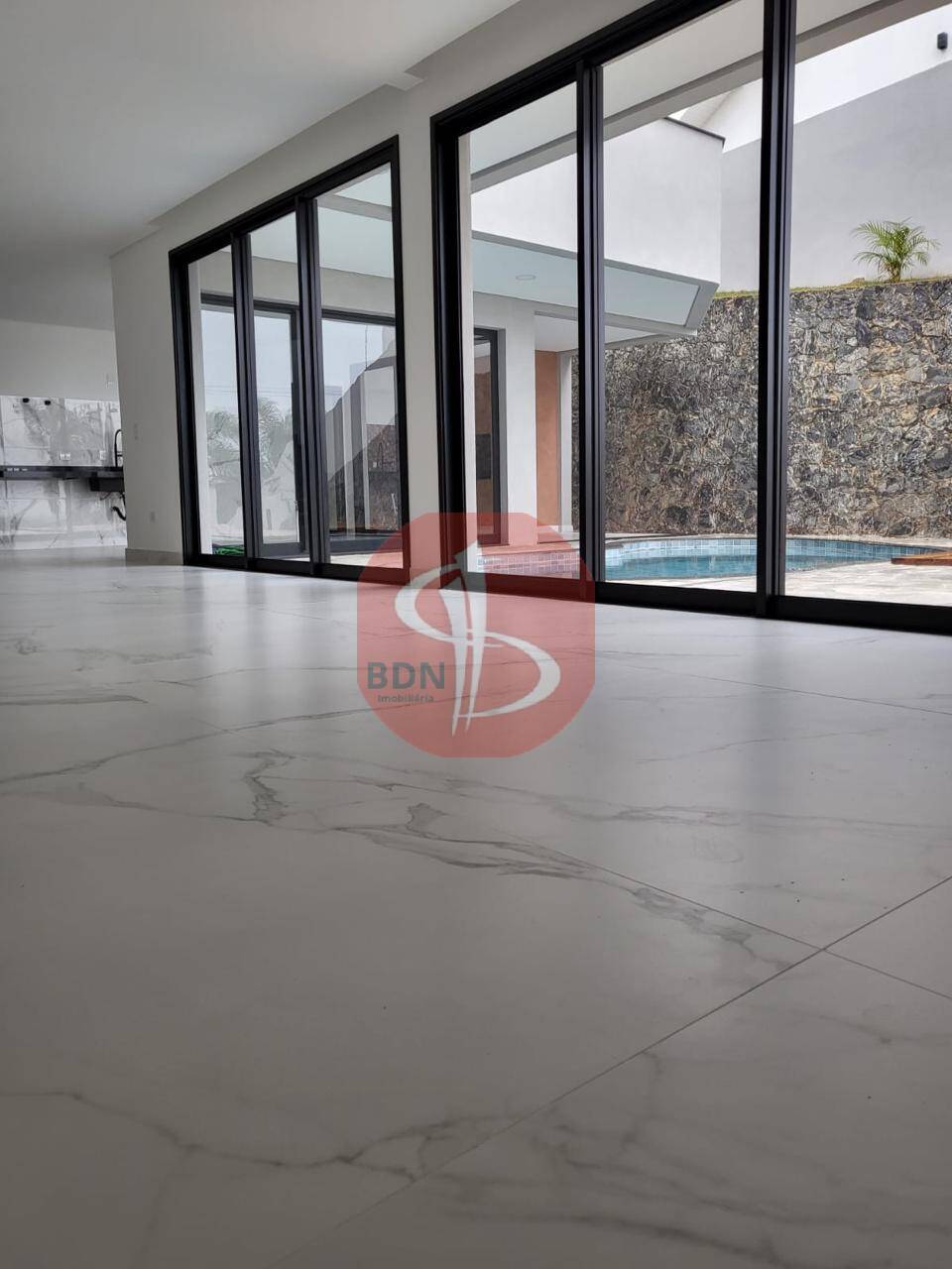 Casa à venda com 3 quartos, 355m² - Foto 36